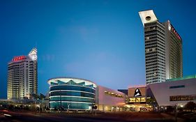 Caesars Windsor Hotel&Casino - A Caesars Rewards Destination